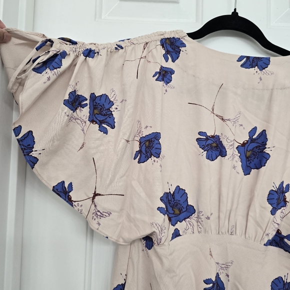 FREE PEOPLE MELANIE Blue FLORAL Beige RUCHED SLEEVE MINI DRESS SZ 0 Babydoll - Picture 5 of 16